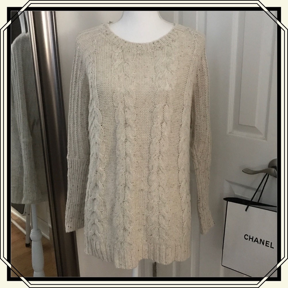 Banana Republic Cable Knit Oversized Sweater Small